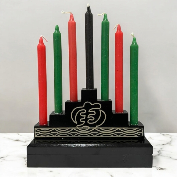 Kwanzaa Set - Picture 6 of 6